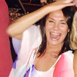 Meet your Posher, Devora